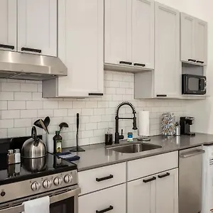 https://the-loft-columbus-center.columbusohiohotels.org